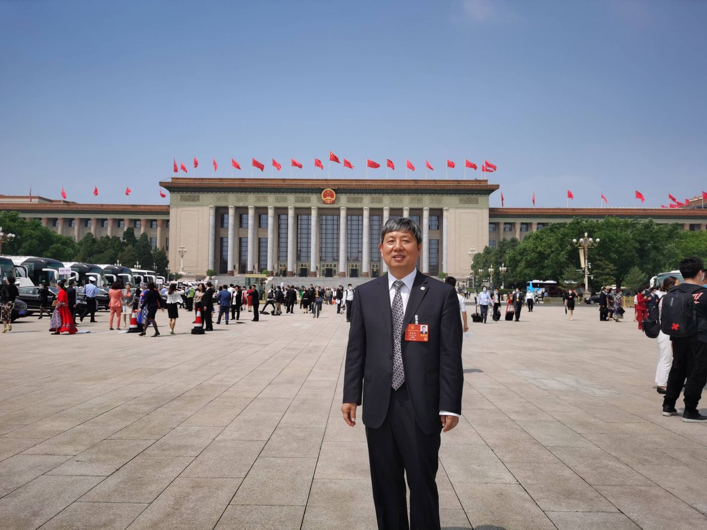 5. 全國人大代表、中國工程院院士、航空工業(yè)科技委副主任、中國航空研究院副院長樊會濤