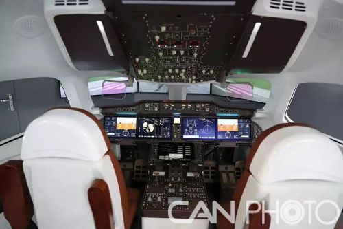 ?未來(lái)民機(jī)航電概念座艙 ?未來(lái)民機(jī)航電概念座艙